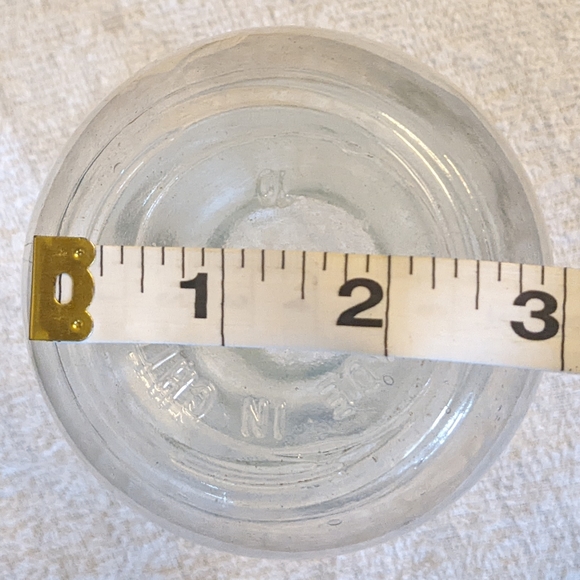 Reserved! Set of 5 Petite Clear Glass Vases - Picture 6 of 8